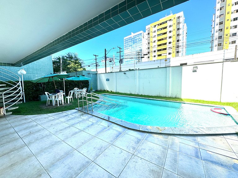 Apto 2 Quartos Pina com Piscina e Vista Recife