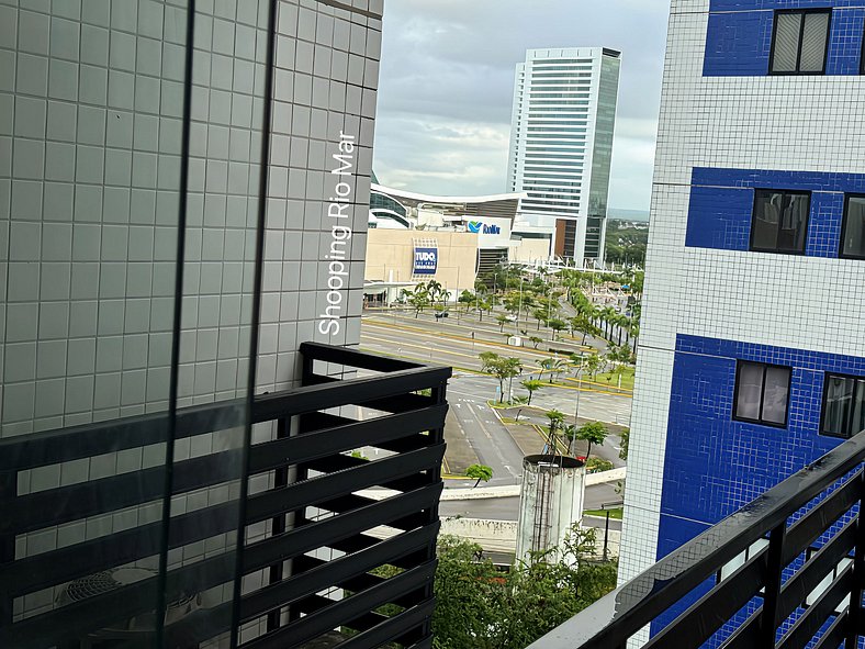 Apto 2 Quartos Pina com Piscina e Vista Recife