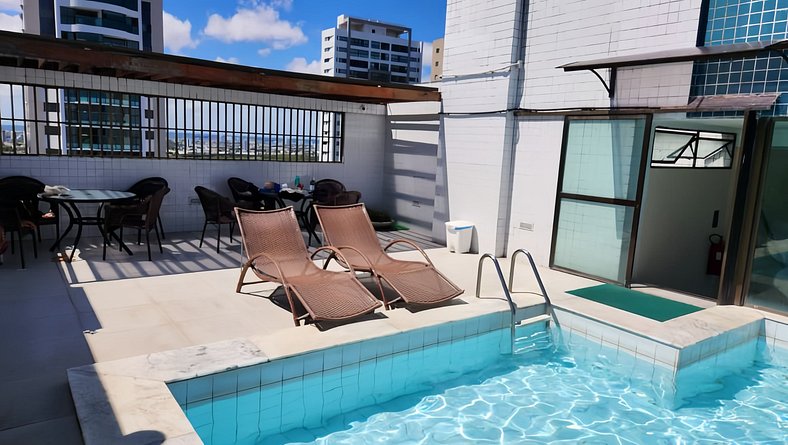 Flat temporada em Boa Viagem - Piscina no Rooftop